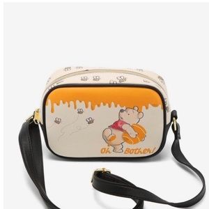 Loungefly  winnie the pooh  crossbody nwt